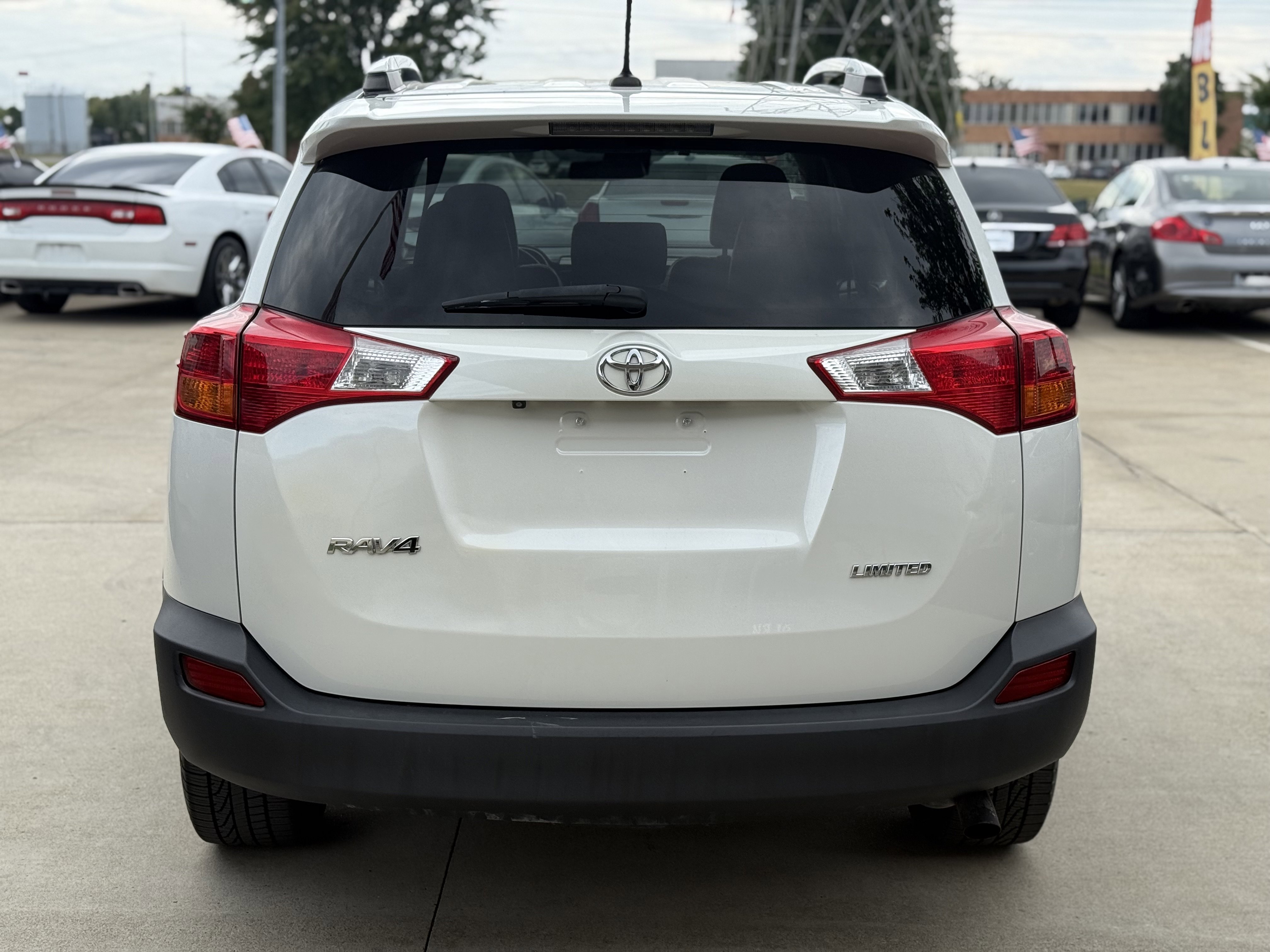 Used 2015 Toyota RAV4 Limited image 6