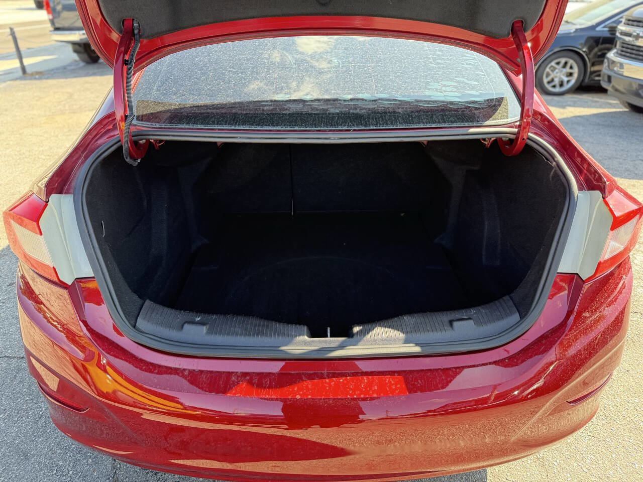 Used 2017 Chevrolet Cruze LT w/ Convenience Package image 22