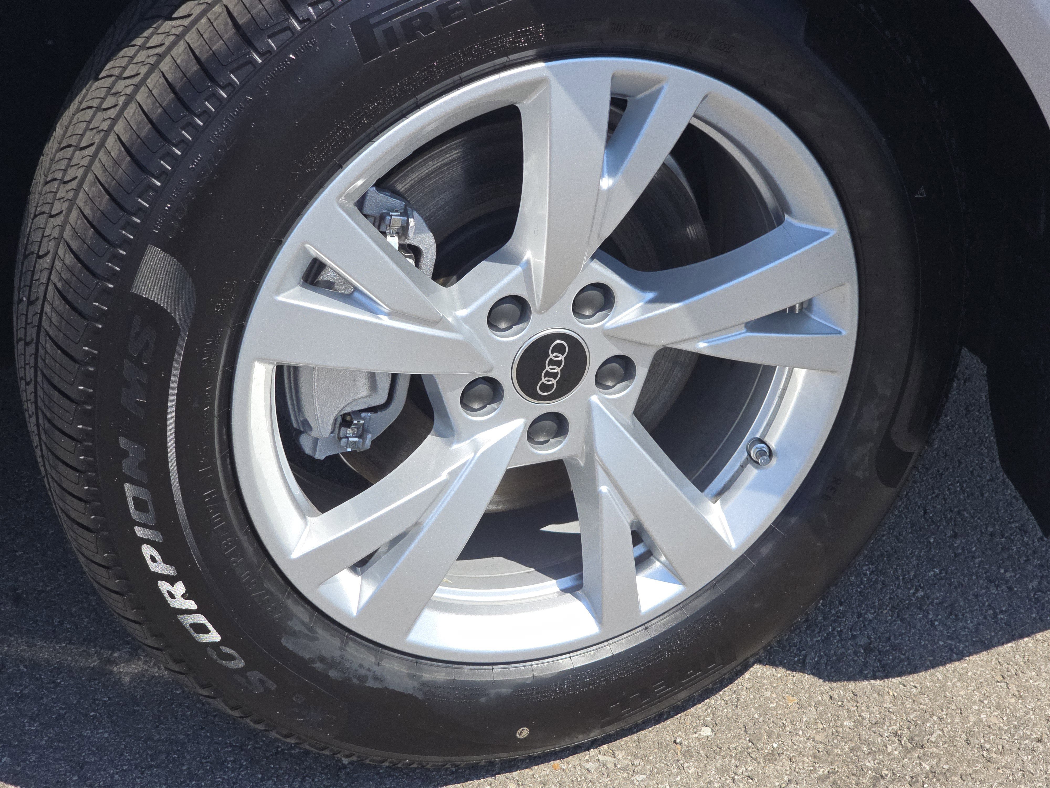 New 2025 Audi Q5 Premium image 14
