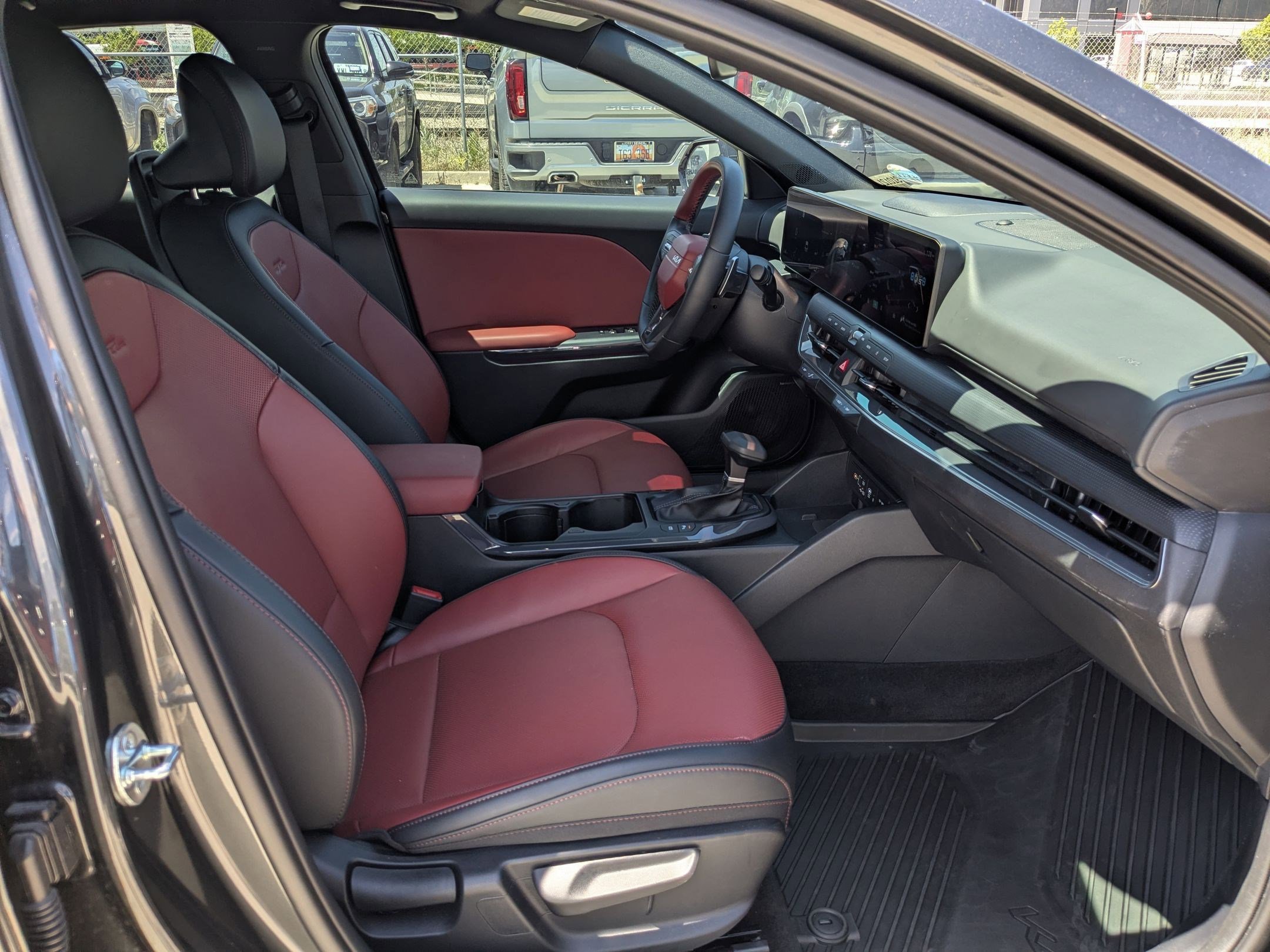 Used 2025 Kia K4 GT-Line Turbo FWD image 28