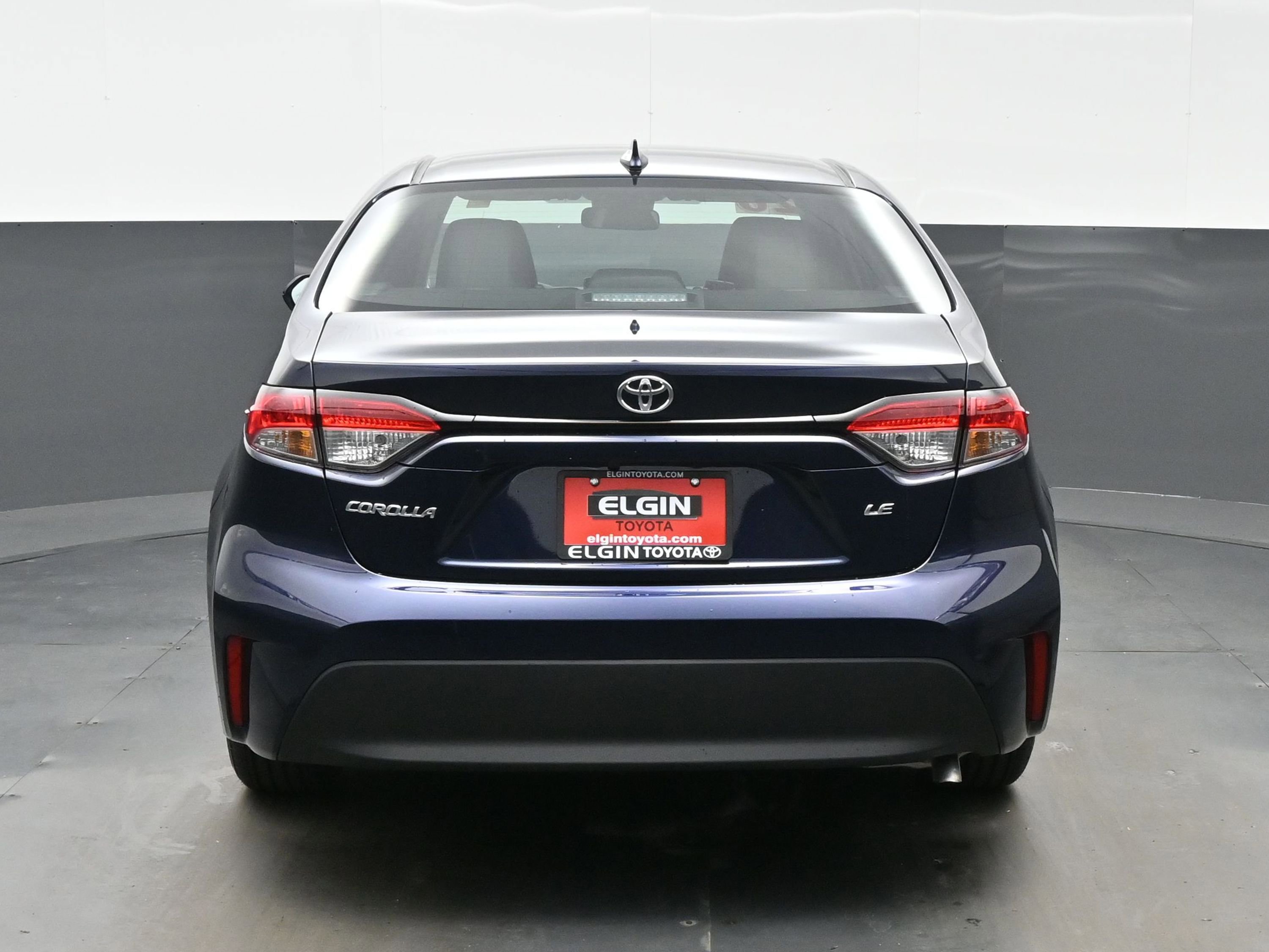 Used 2026 Toyota Corolla LE FWD image 5