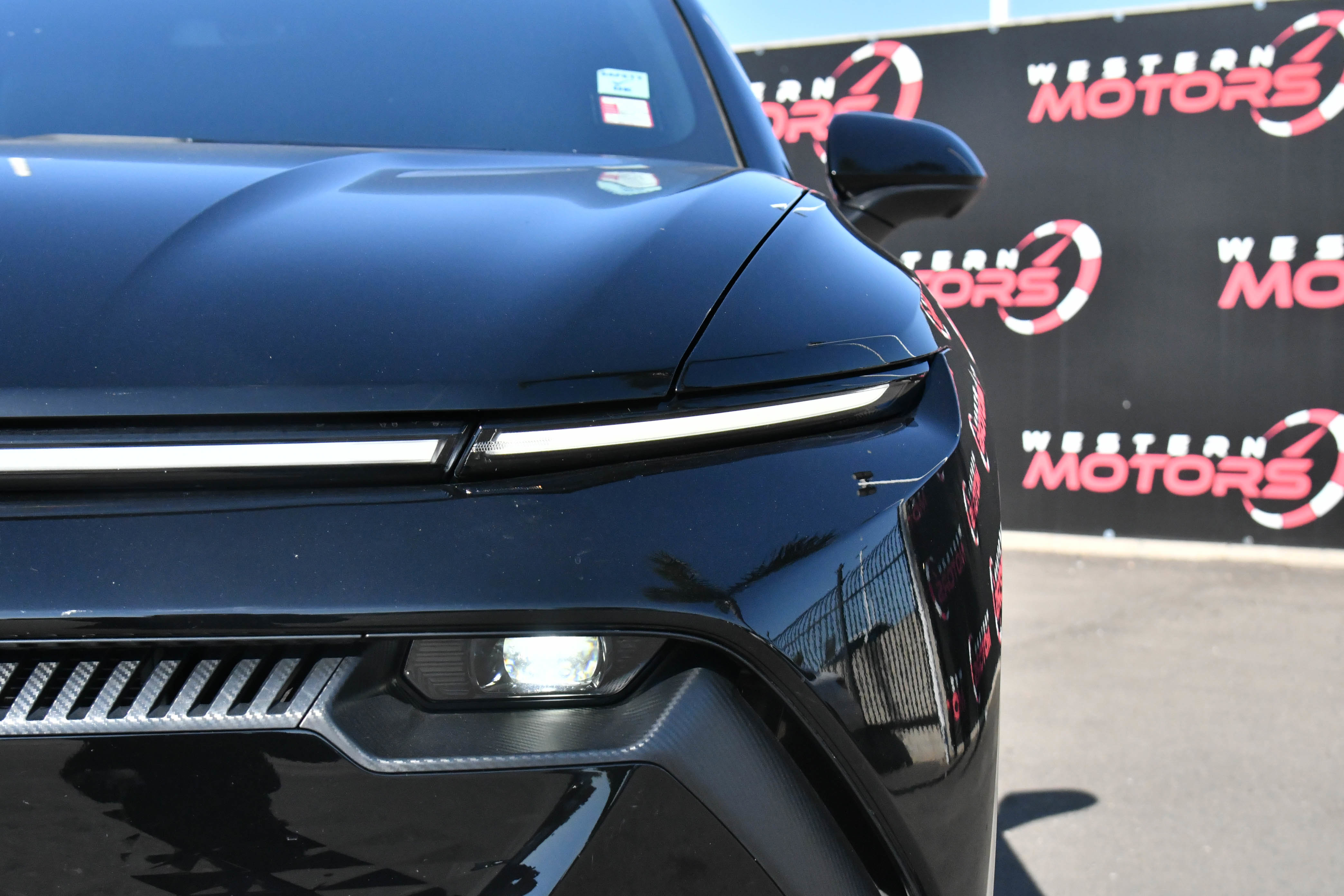Used 2025 Chevrolet Equinox EV LT FWD image 11