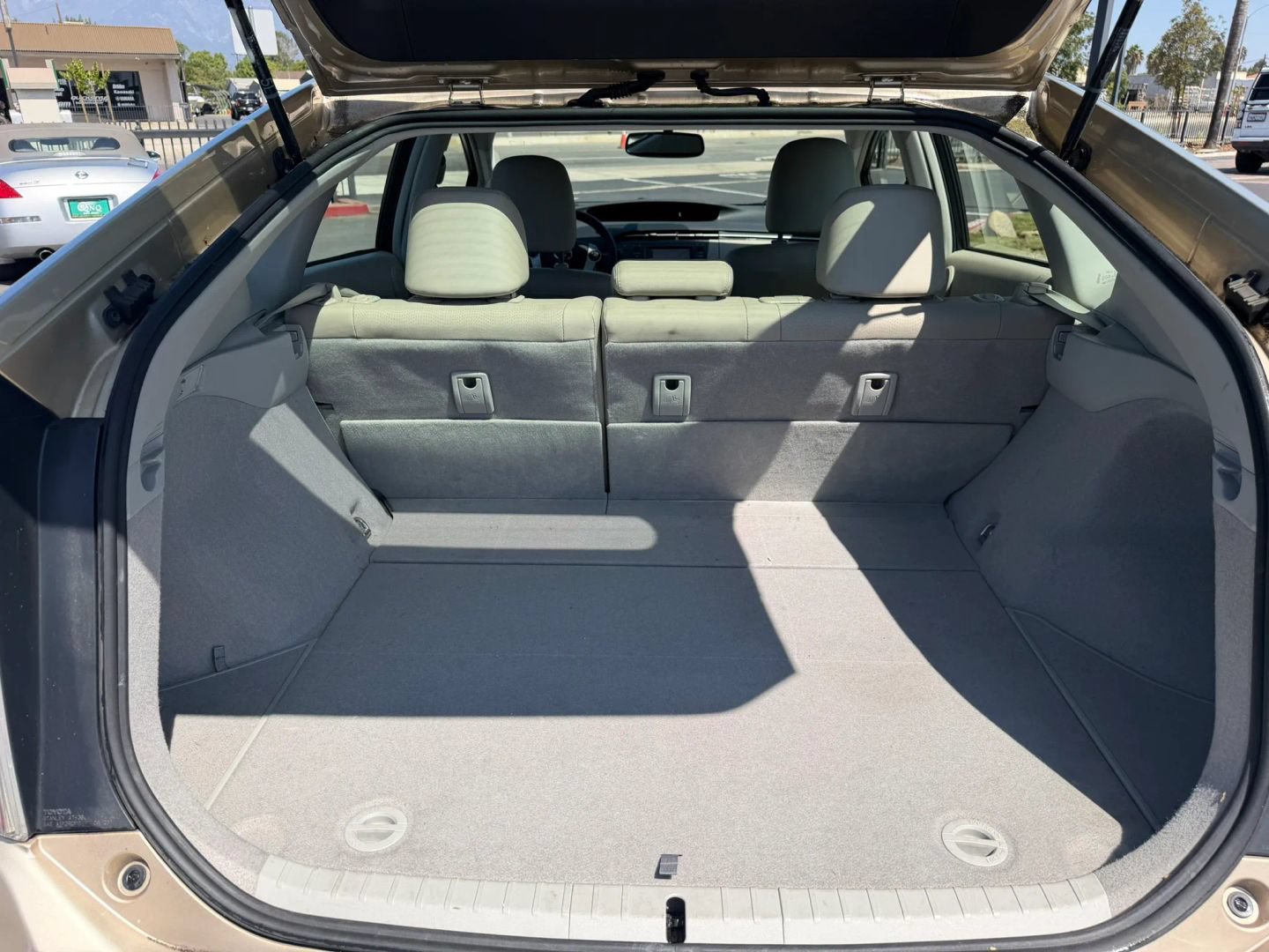 Used 2010 Toyota Prius Five FWD image 14