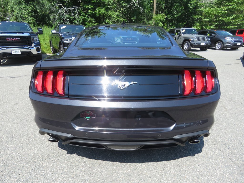 Used 2022 Ford Mustang Premium image 7