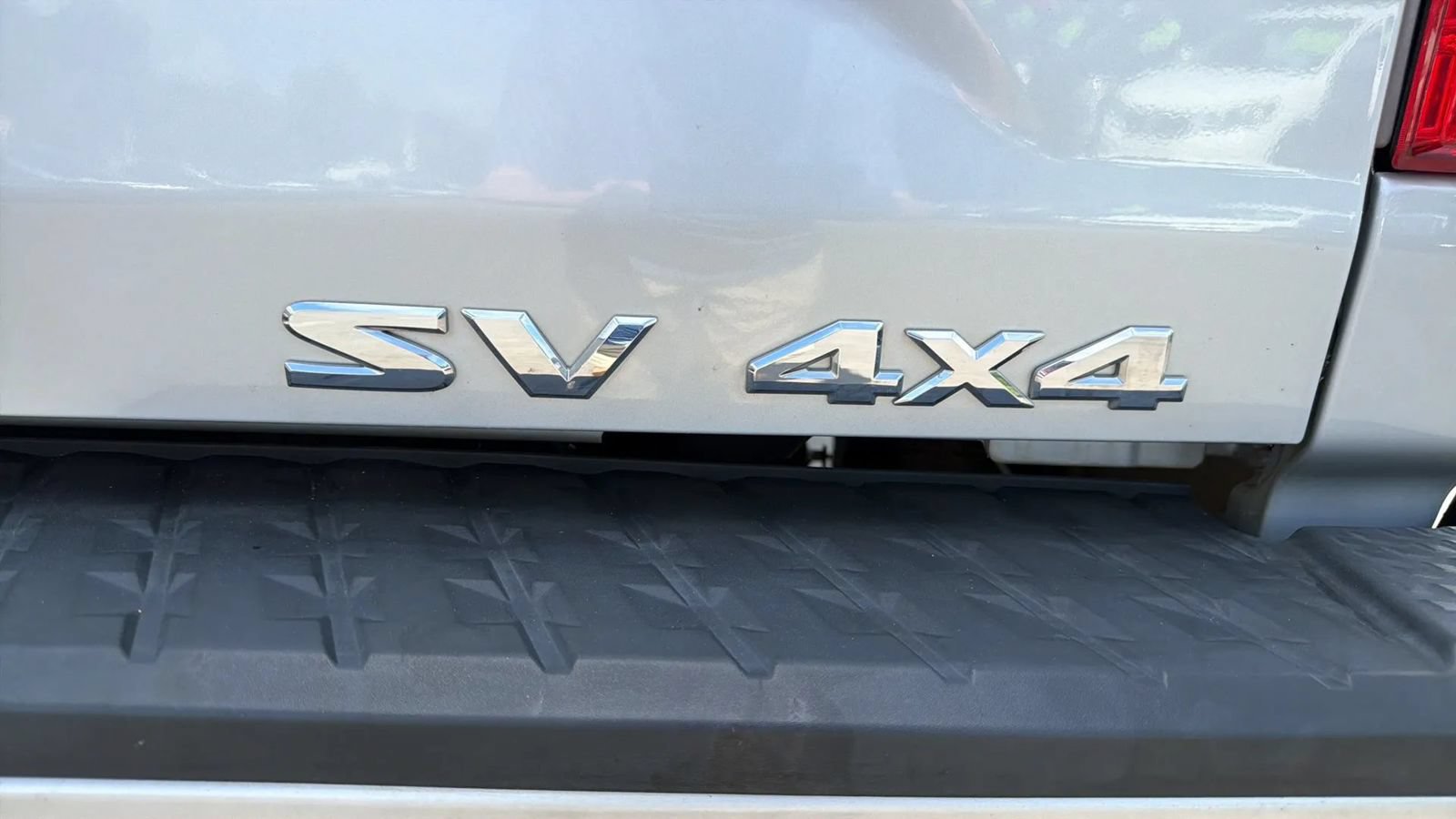 Used 2020 Nissan Titan SV w/ SV Convenience Package AWD/4WD image 11