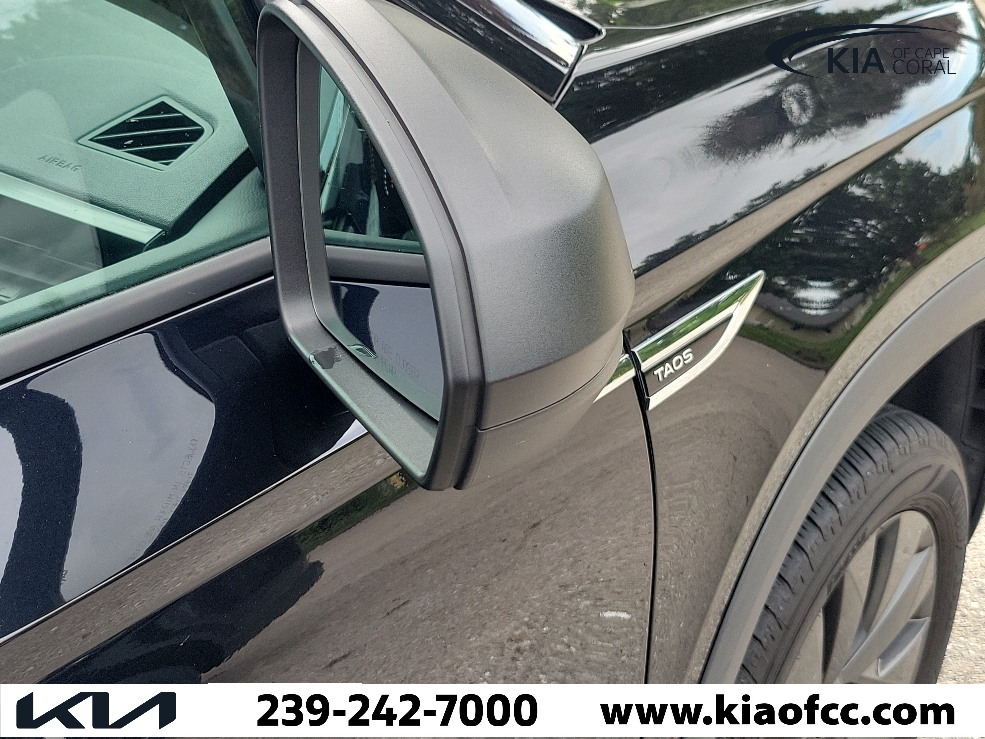 Used 2024 Volkswagen Taos S FWD image 8