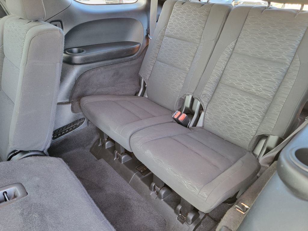 Used 2022 Dodge Durango SXT w/ Anodized Platinum Package RWD image 12