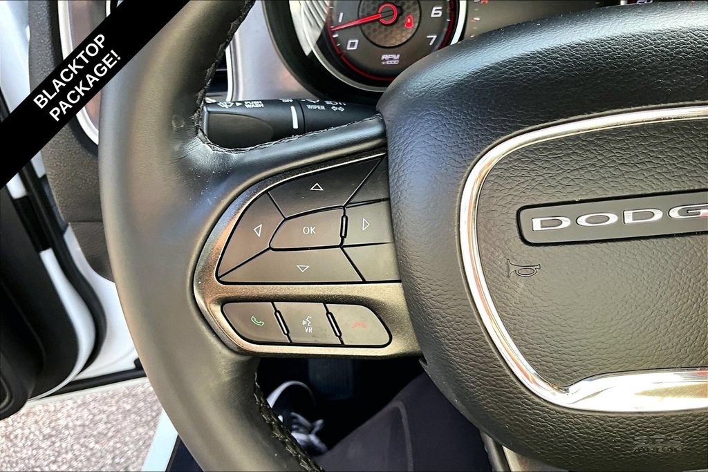 Used 2022 Dodge Charger SXT RWD image 18