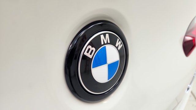 Used 2025 BMW X4 xDrive30i AWD/4WD image 34