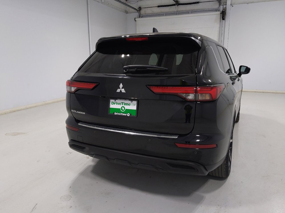 Used 2022 Mitsubishi Outlander ES AWD/4WD image 7