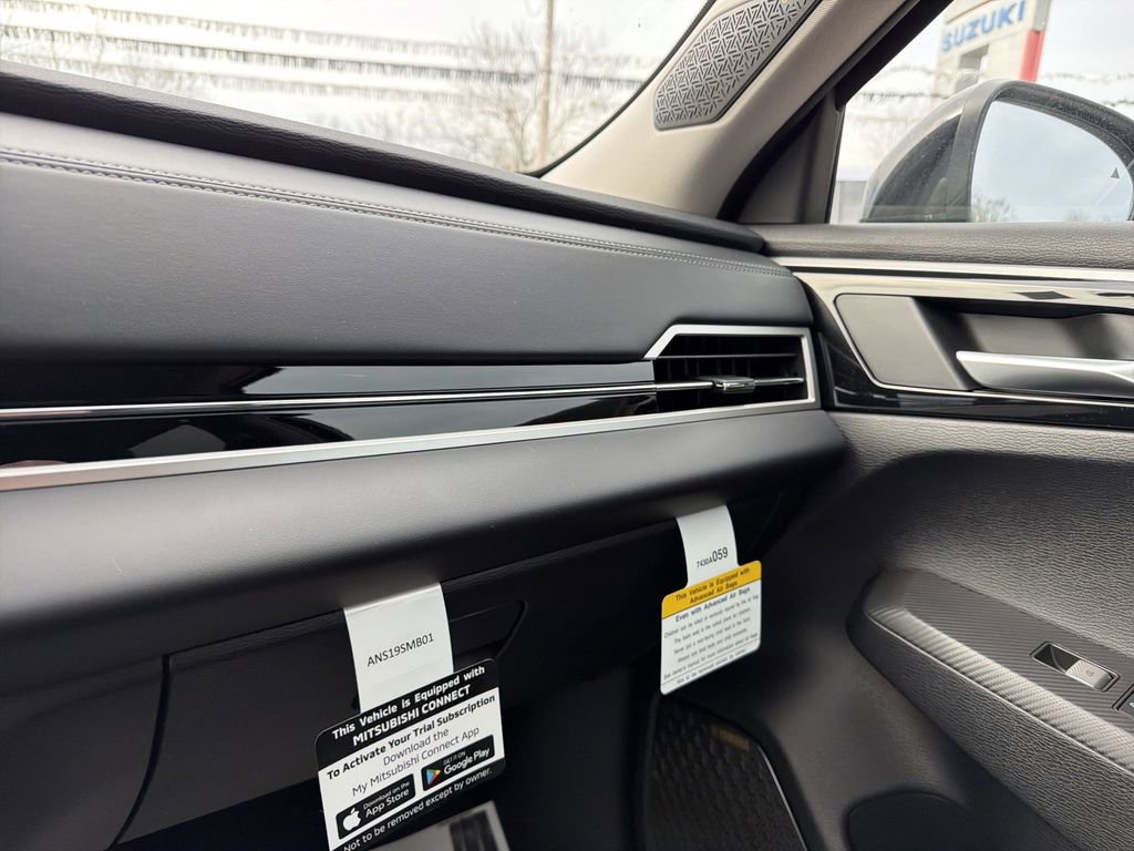 New 2026 Mitsubishi Outlander SE AWD/4WD image 24