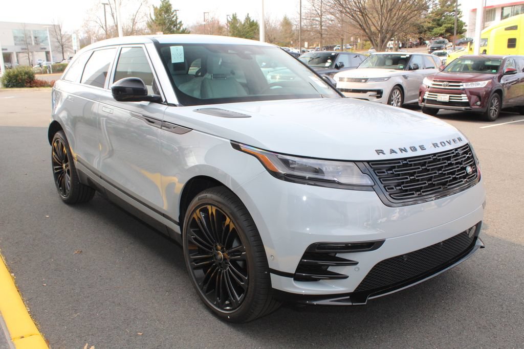 New 2026 Land Rover Range Rover Velar Dynamic SE AWD/4WD image 38