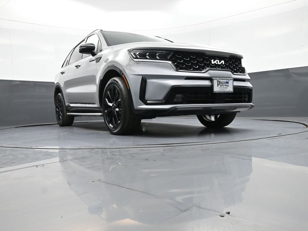 Certified 2022 Kia Sorento SX AWD/4WD image 31