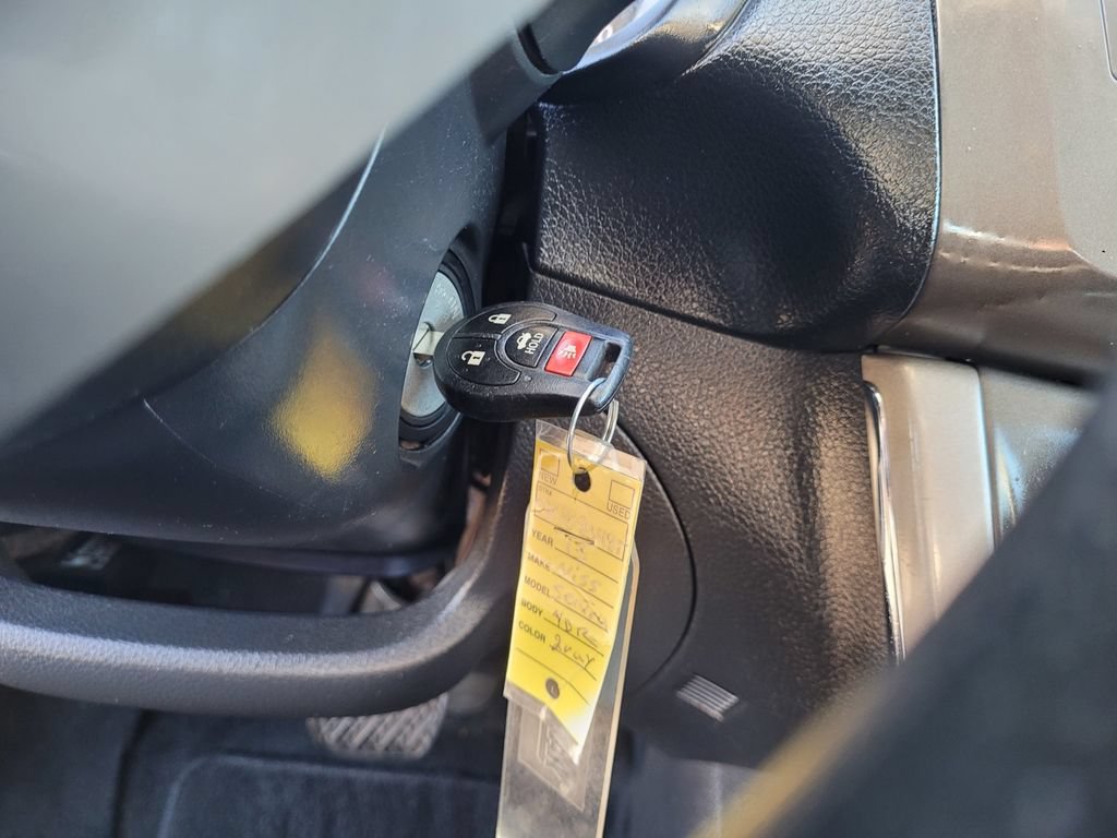 Used 2013 Nissan Sentra SV FWD image 15