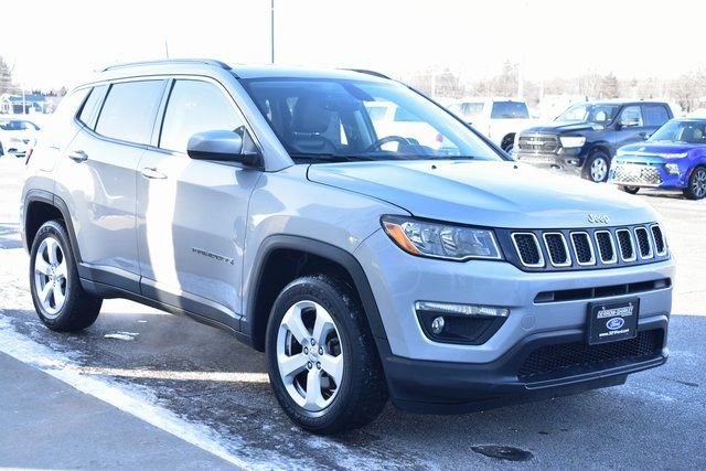 Used 2018 Jeep Compass Latitude w/ Popular Equipment Group image 7