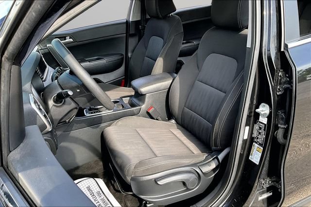 Used 2020 Kia Sportage LX FWD image 25