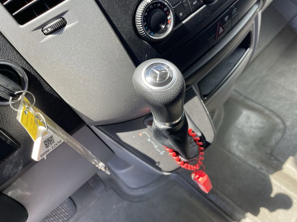Used 2016 Mercedes-Benz Sprinter 3500 image 17