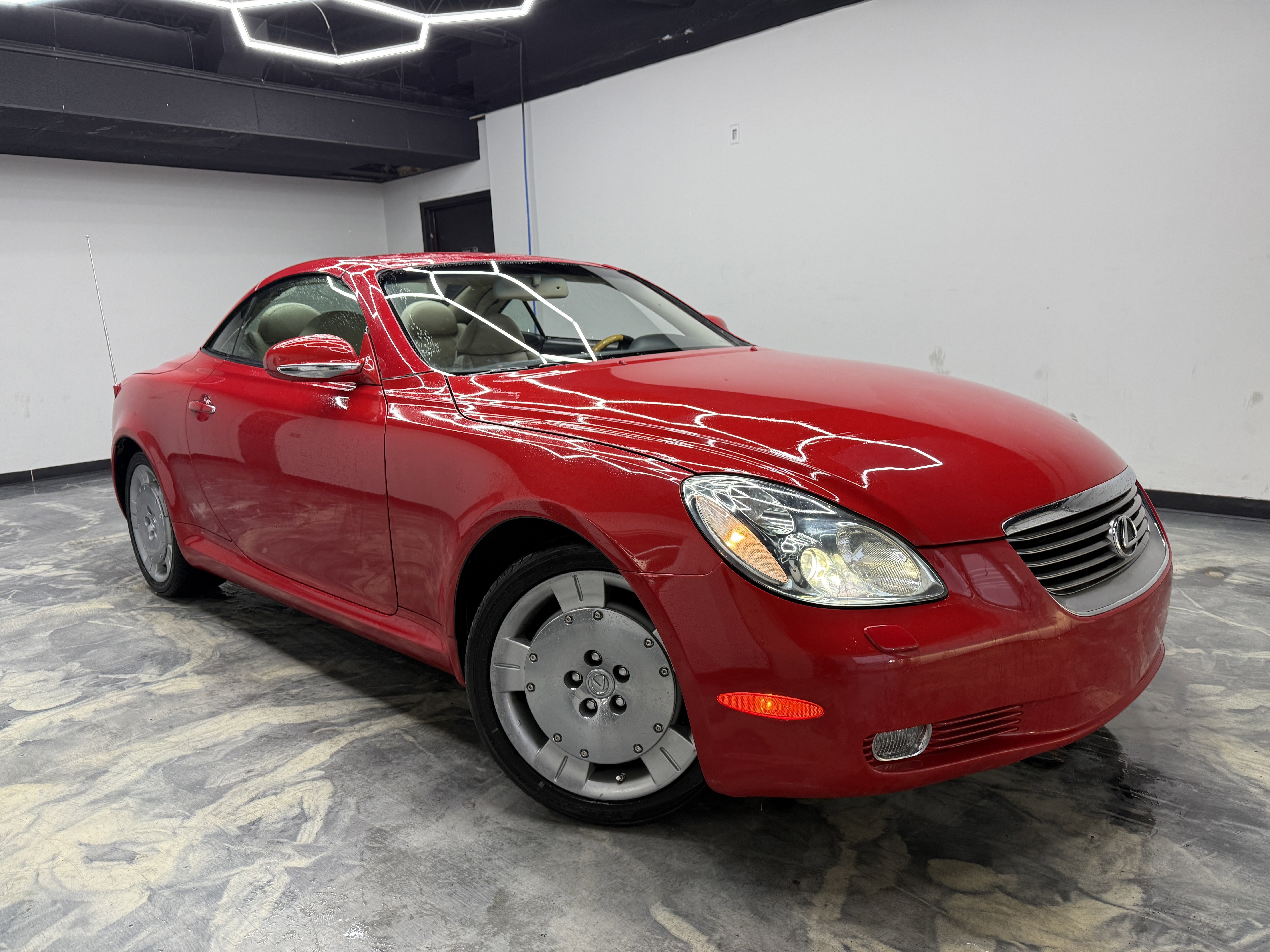 Used 2004 Lexus SC 430 Convertible image 6