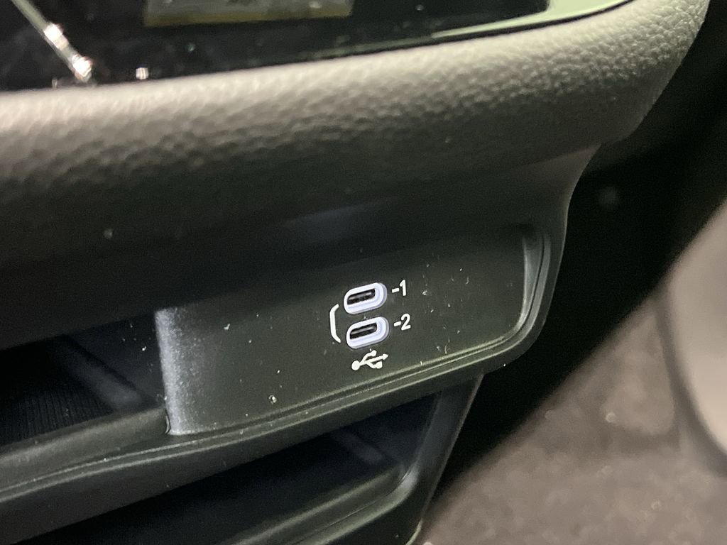 New 2026 Chrysler Pacifica Select image 24