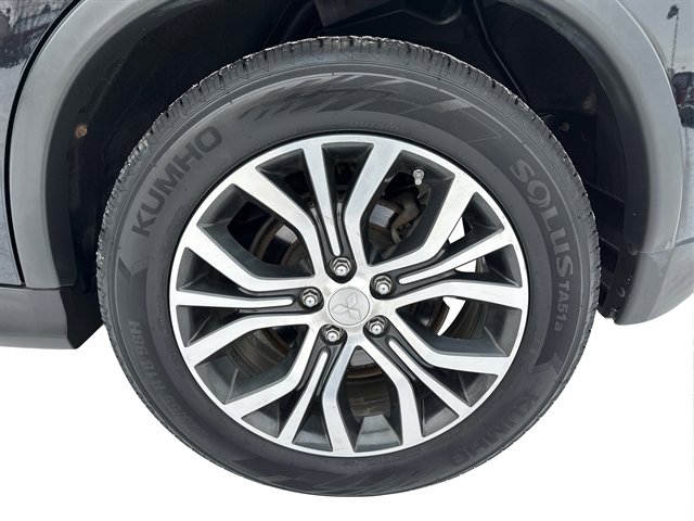 Used 2016 Mitsubishi Outlander Sport SEL image 17