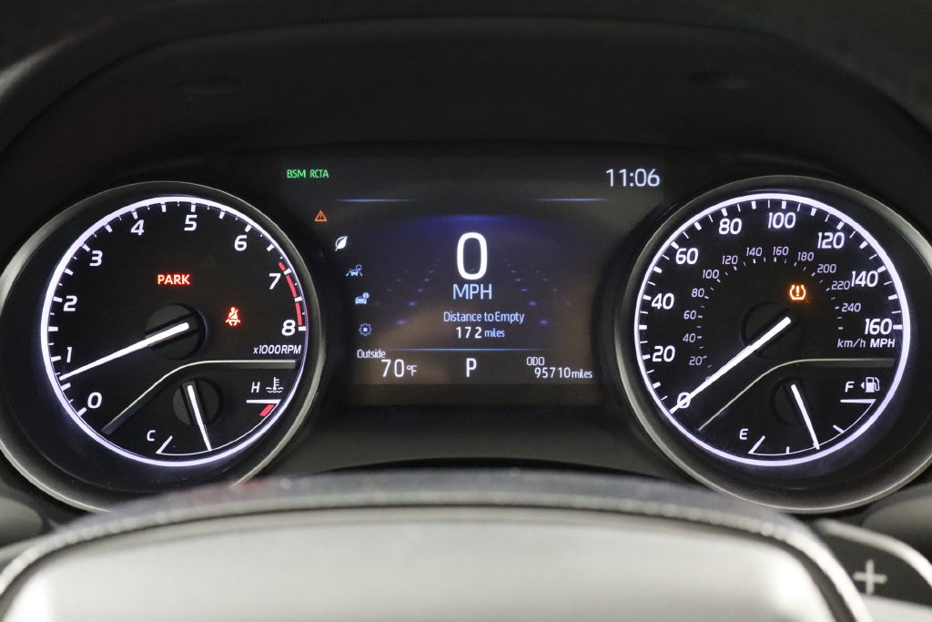 Used 2023 Toyota Camry SE w/ Cold Weather Package AWD/4WD image 11