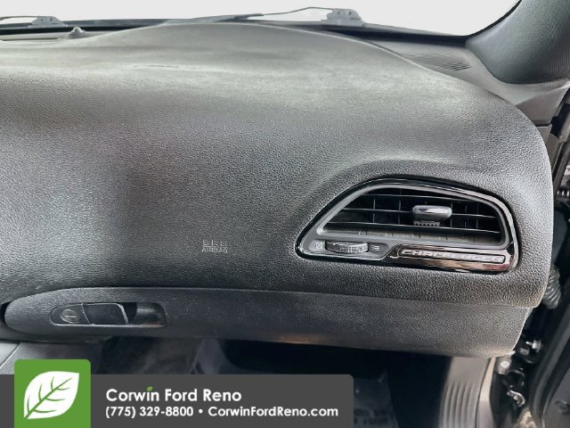 Used 2015 Dodge Challenger R/T Plus RWD image 32