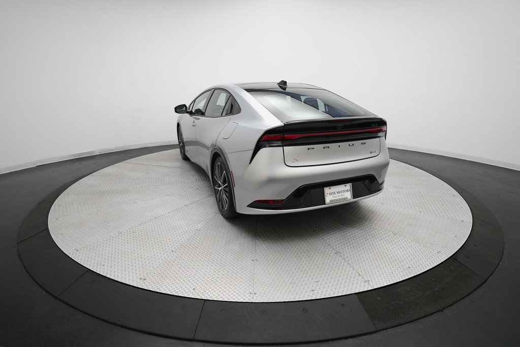 Used 2023 Toyota Prius Limited image 34