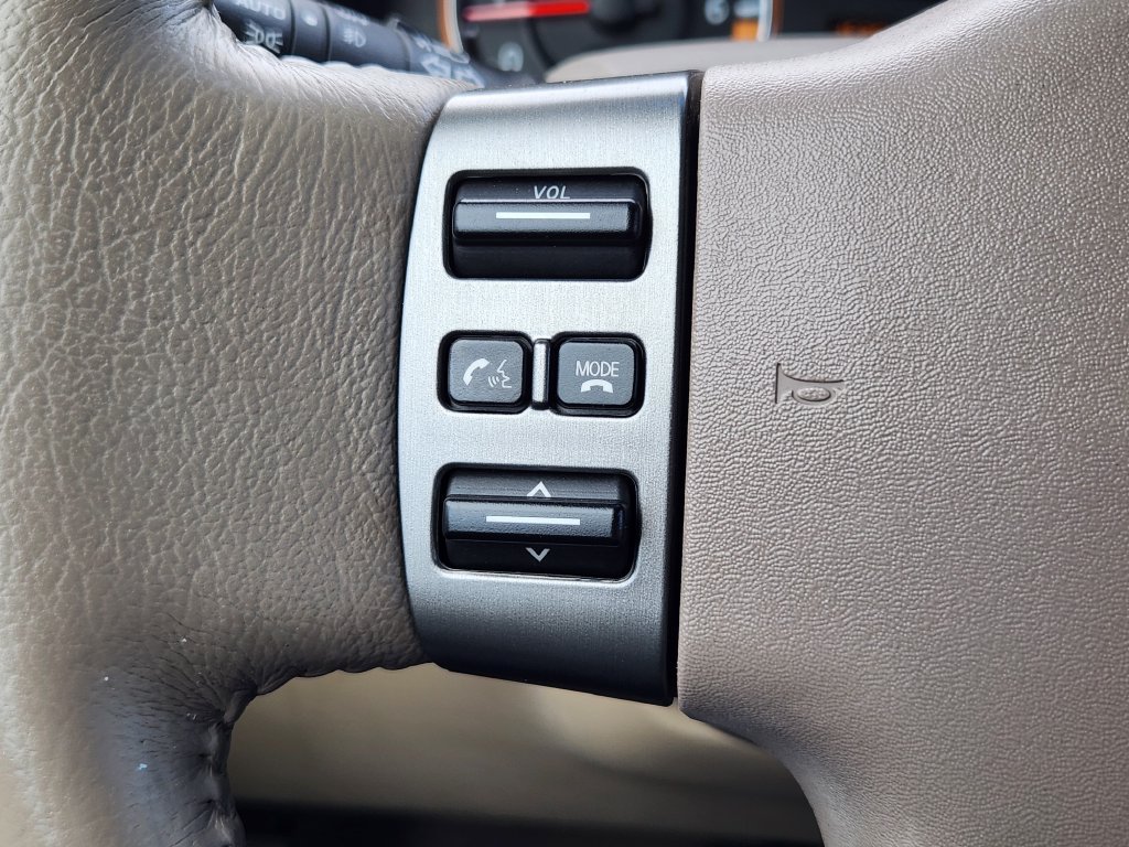 Used 2012 Nissan Armada SL AWD/4WD image 22