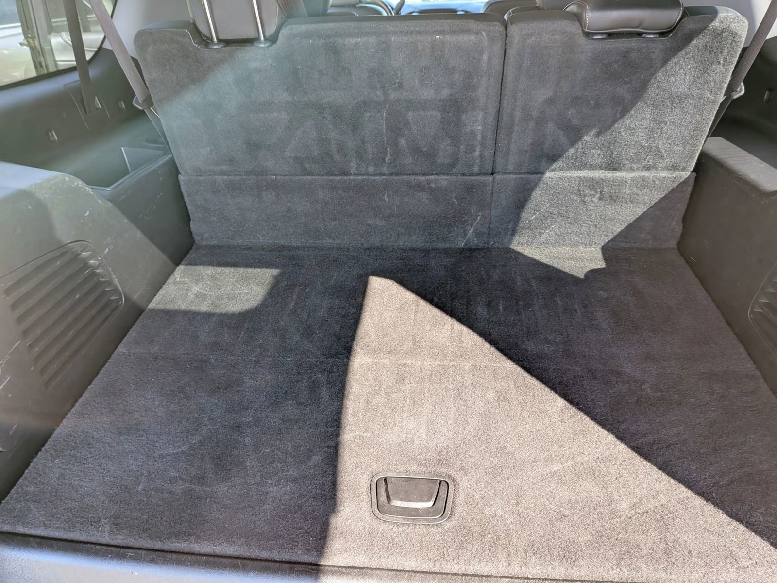 Used 2016 Chevrolet Suburban LTZ image 40