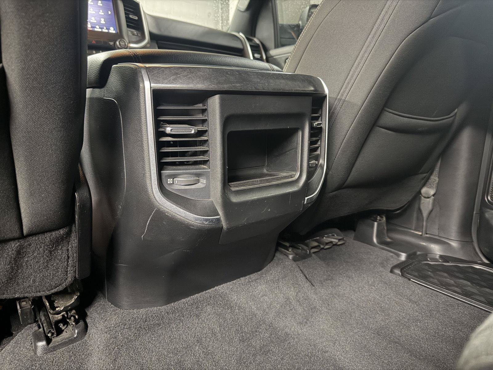 Used 2019 RAM 1500 Big Horn AWD/4WD image 25
