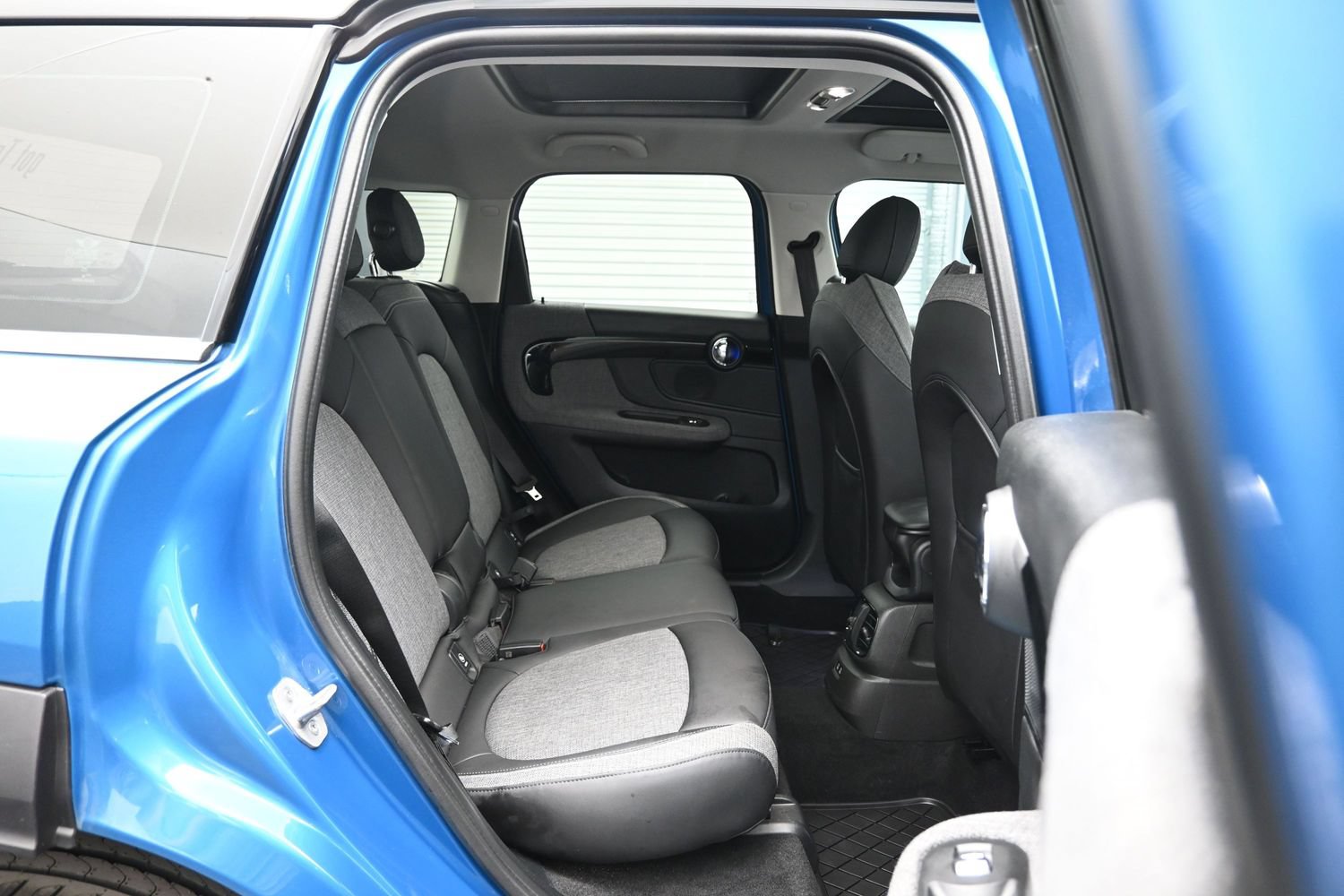 Used 2024 MINI Cooper Countryman S FWD image 12