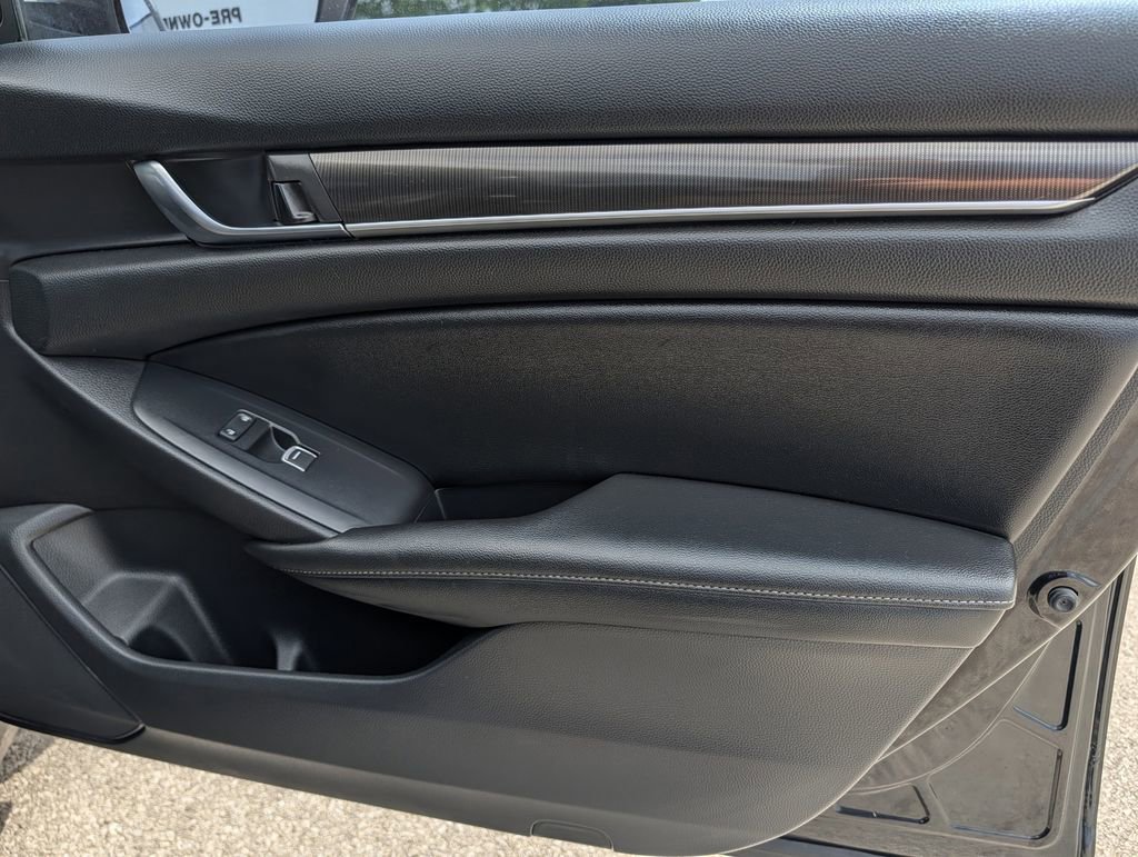 Used 2019 Honda Accord Sport image 33