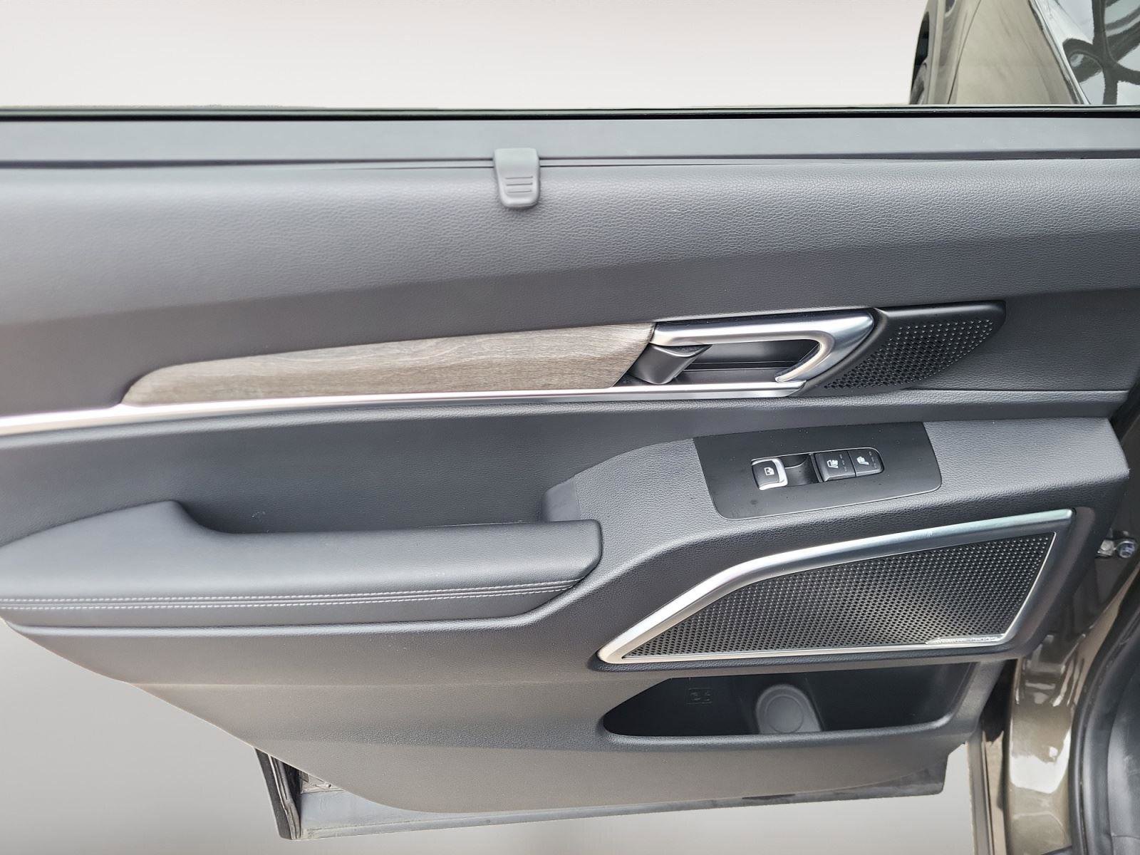 Used 2022 Kia Telluride SX image 20