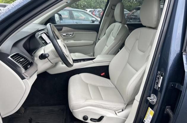 Used 2023 Volvo XC90 B6 Plus w/ Protection Package Premier AWD/4WD image 5