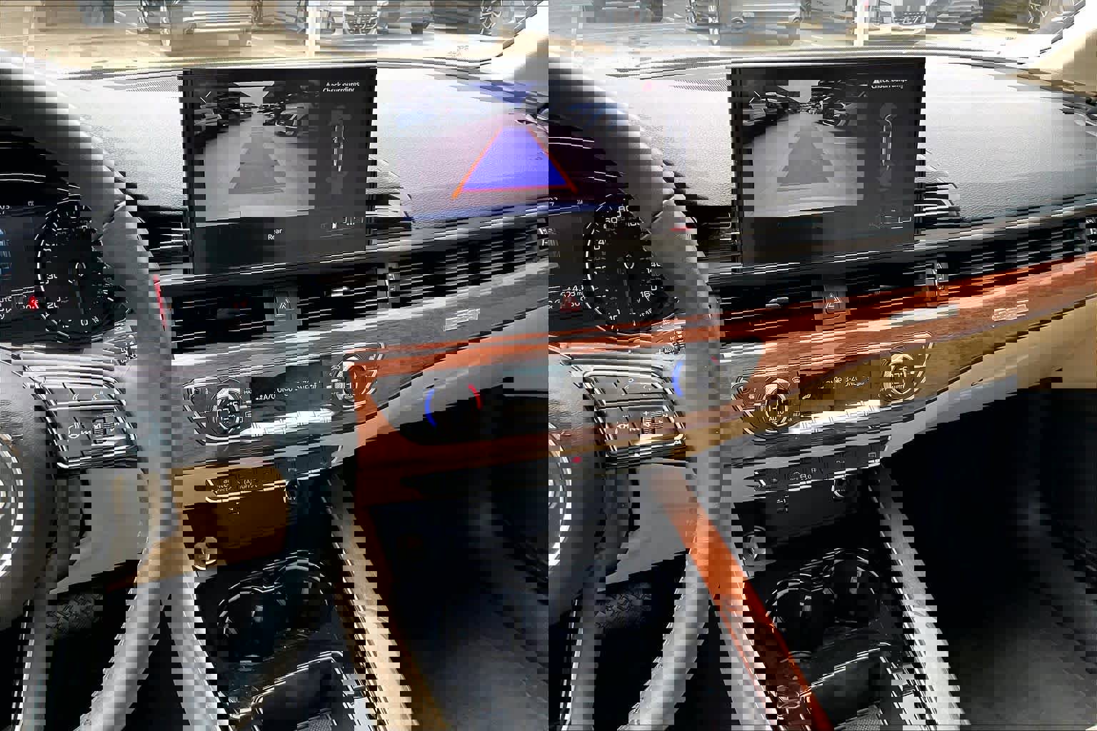 Used 2023 Audi A4 2.0T Premium w/ Convenience Package AWD/4WD image 7