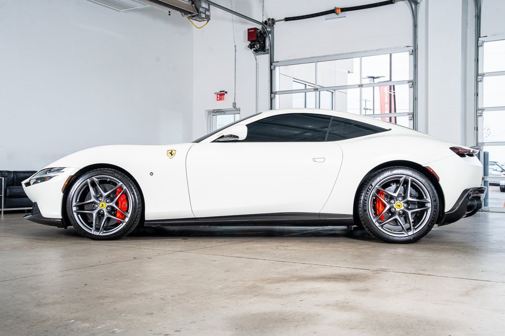 Used 2023 Ferrari Roma image 8