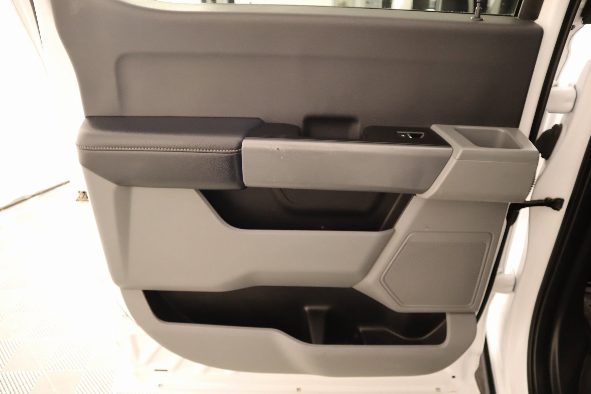 Used 2024 Ford F250 XLT w/ FX4 Off-Road Package image 15