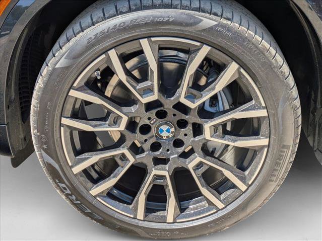 Used 2026 BMW X5 xDrive40i w/ M Sport Package image 9
