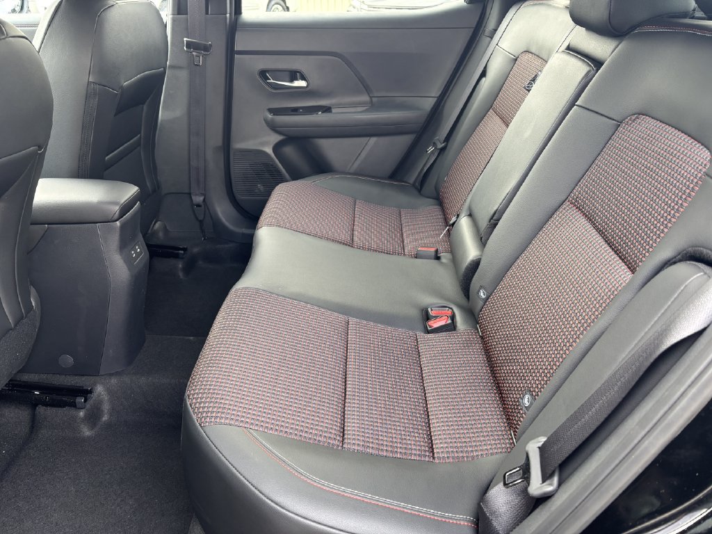 New 2027 Nissan Kicks SR AWD/4WD image 24