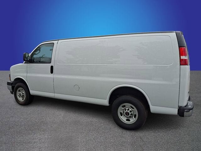 New 2024 GMC Savana 2500 w/ Driver Convenience Package RWD image 3