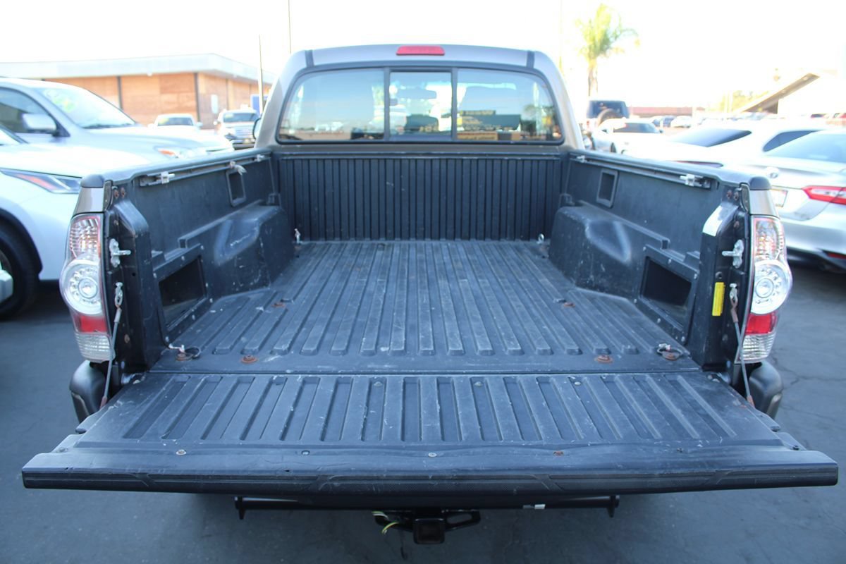 Used 2010 Toyota Tacoma 4x4 Regular Cab w/ Enhancement Pkg image 14