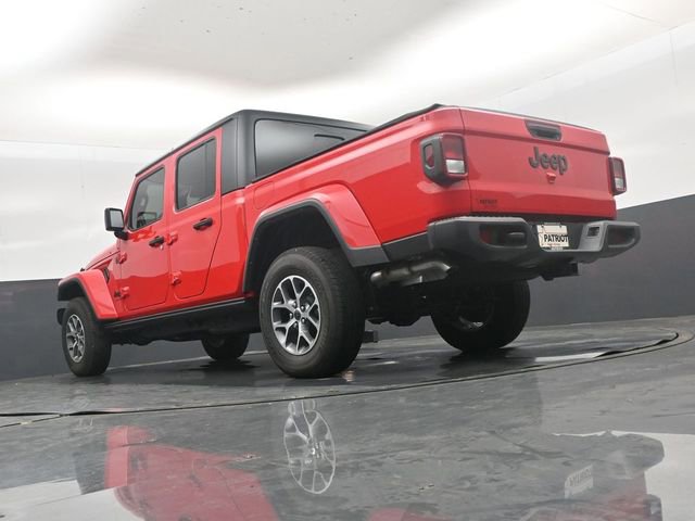 Used 2024 Jeep Gladiator Sport image 39