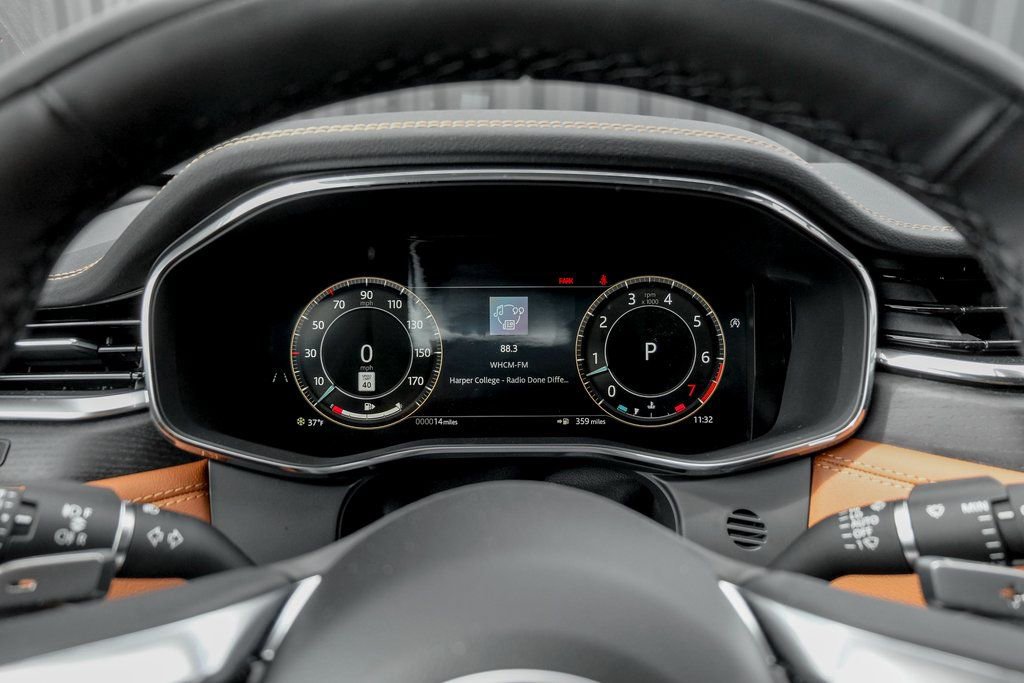 New 2026 Jaguar F-PACE R-Dynamic S image 12