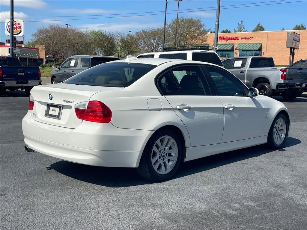 Used 2006 BMW 325i Sedan image 7