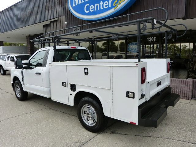Used 2024 Ford F250 XL w/ XL Chrome Package RWD image 3