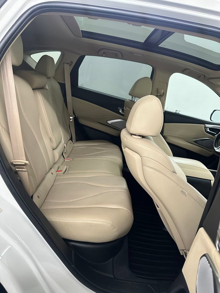 Used 2019 Acura RDX w/ Technology Package AWD/4WD image 29