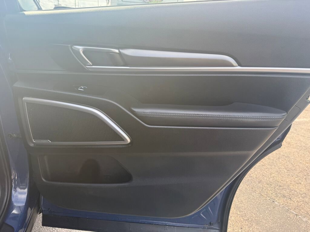 Used 2024 Kia Telluride S w/ S Sunroof Package image 29