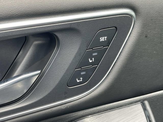 Used 2022 Nissan Rogue Platinum w/ Head-Up Display Package FWD image 19