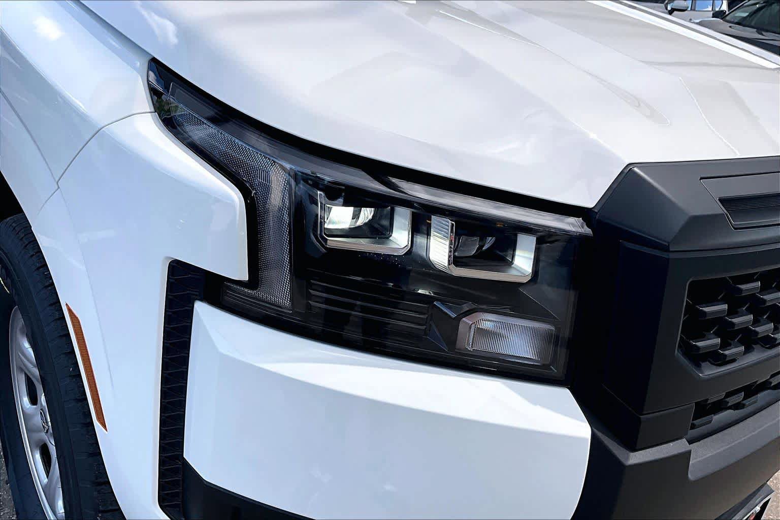 New 2026 Nissan Frontier S RWD image 18