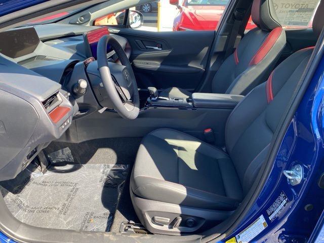 New 2025 Toyota Prius Plug-In Hybrid FWD image 28